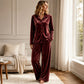 🍂 Fluwelen Loungeset voor Dames – Tweedelige Set met Comfortabele Pasvorm | Ideaal voor Vroege Herfst & Ontspannen Dagen